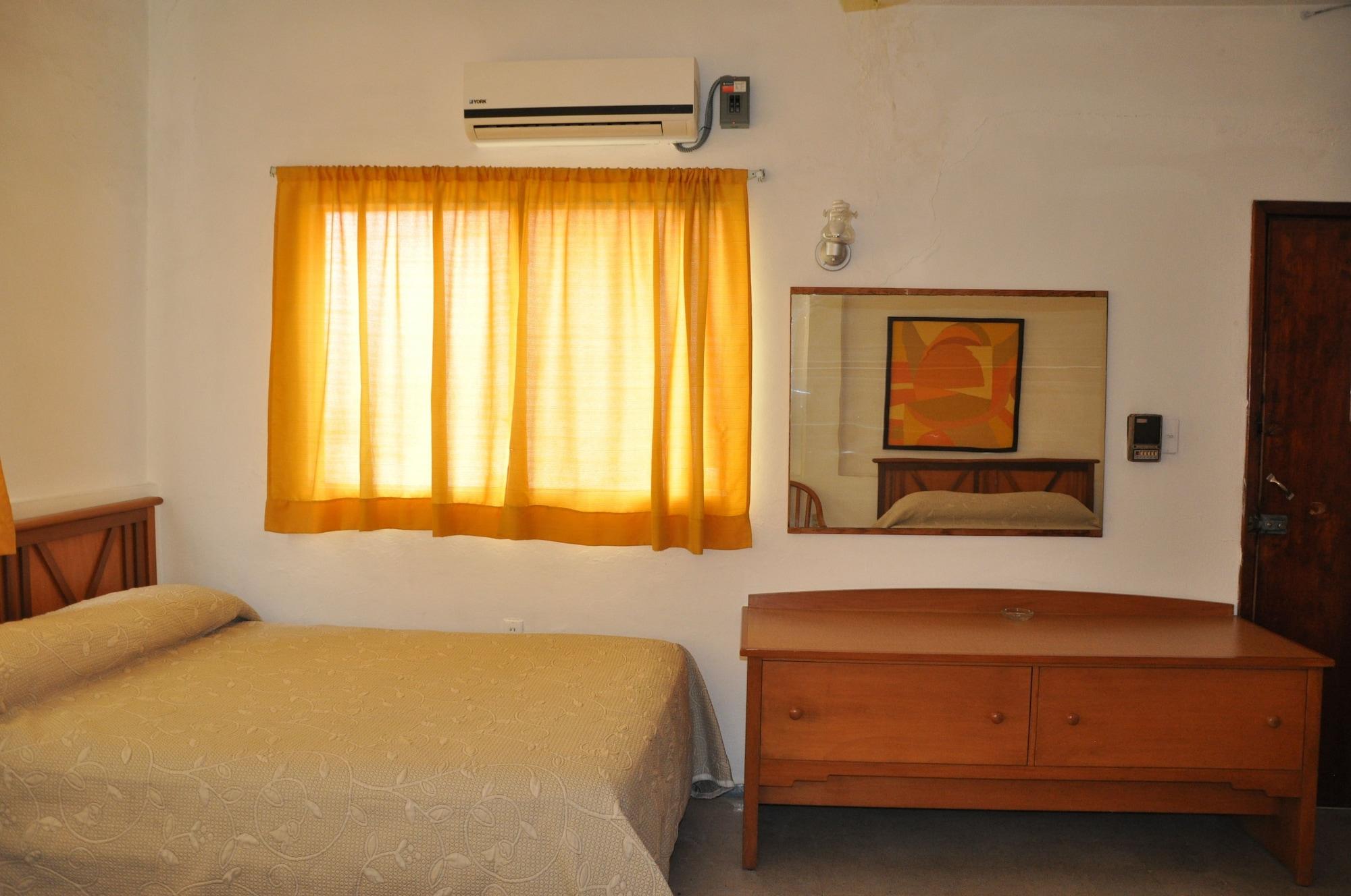 Hotel Oviedo Acapulco Exterior photo