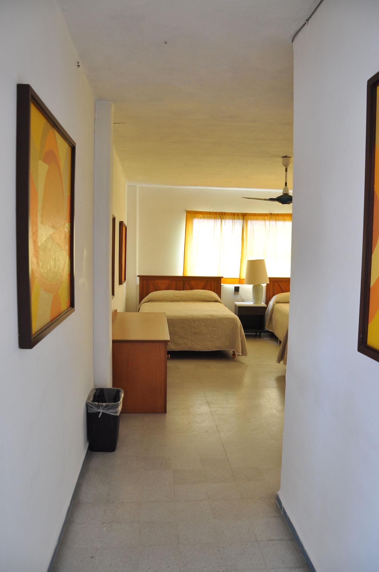 Hotel Oviedo Acapulco Exterior photo