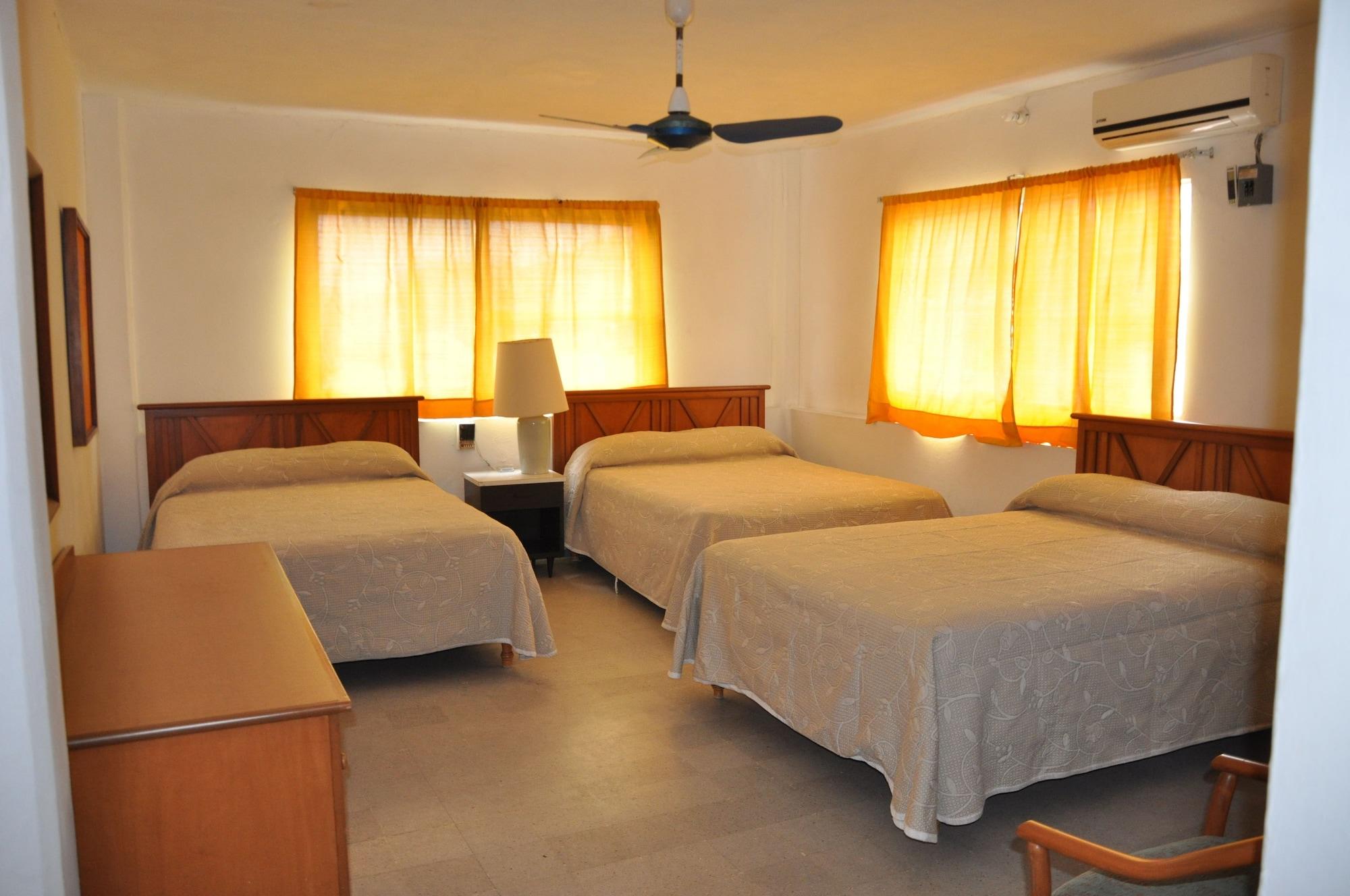 Hotel Oviedo Acapulco Exterior photo